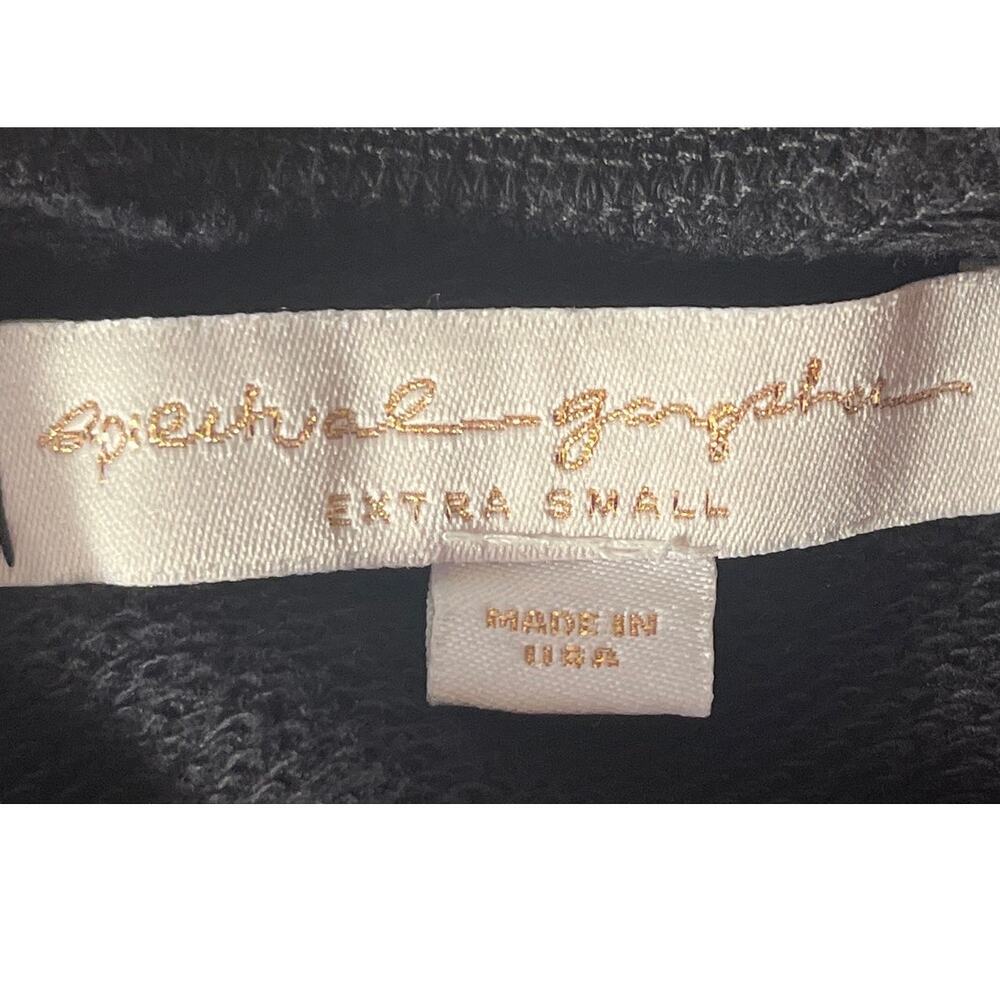 Women’s Spiritual Gangster Pullover Crewneck Sweatshirt Black Size XS - Picture 3 of 10